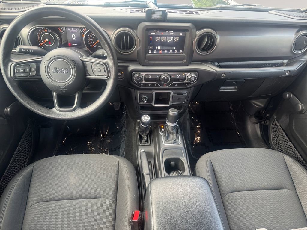 Used 2023 Jeep Gladiator Sport AWD/4WD image 10
