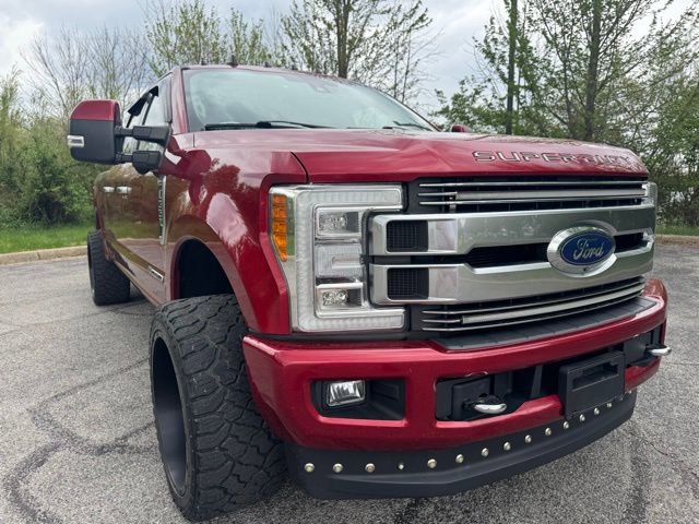 Used 2019 Ford F350 Limited image 11
