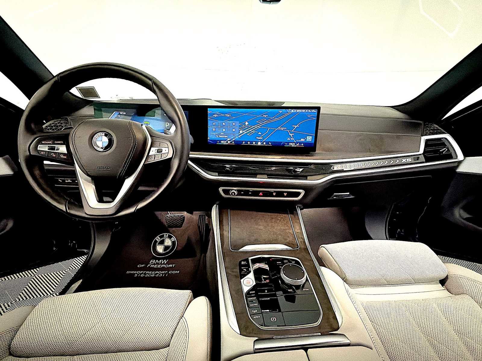 Certified 2024 BMW X5 xDrive40i w/ Premium Package image 16