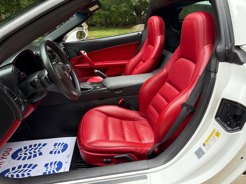 Used 2011 Chevrolet Corvette Grand Sport w/ Preferred Equipment Group RWD image 49