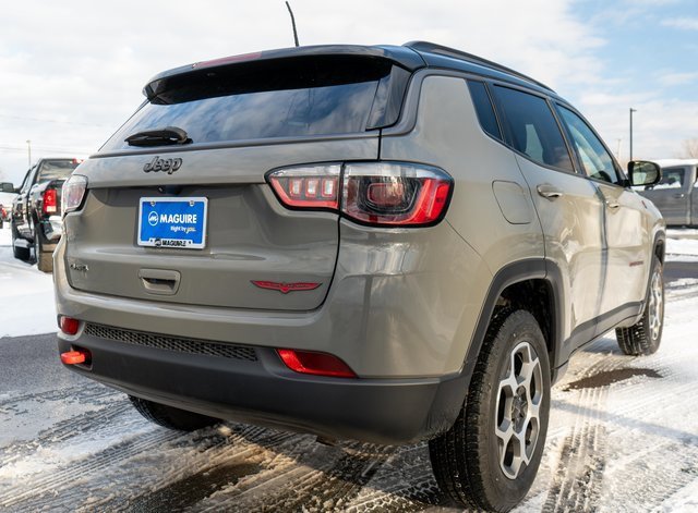 Used 2022 Jeep Compass Trailhawk image 6