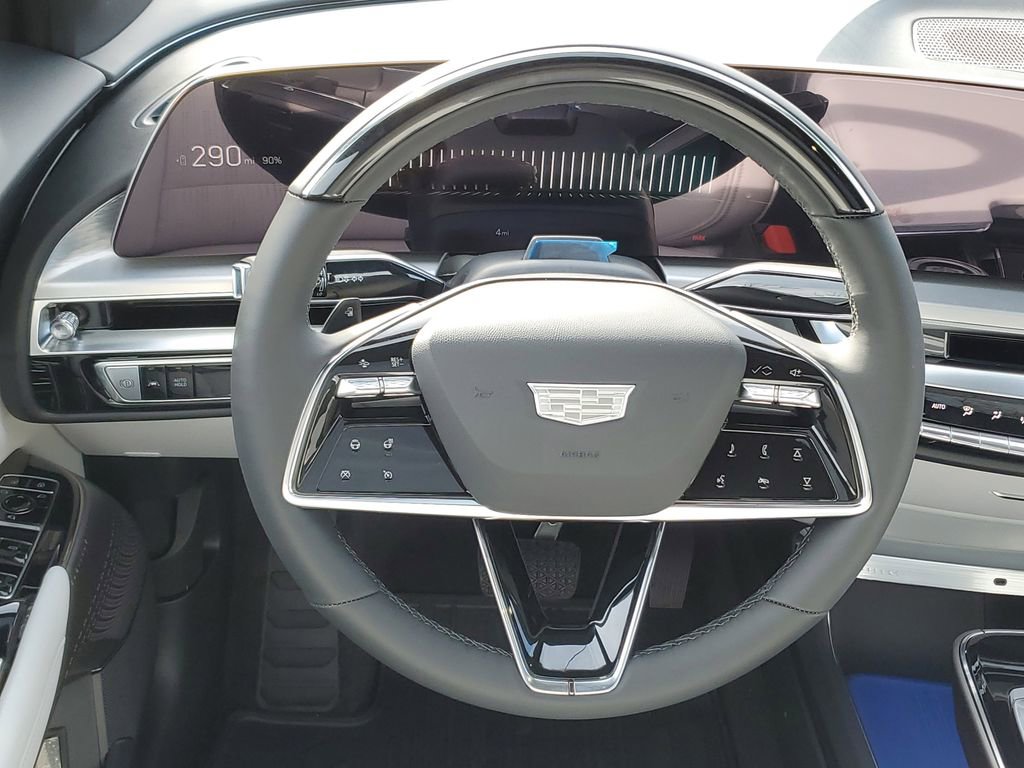 New 2026 Cadillac Lyriq Luxury image 10