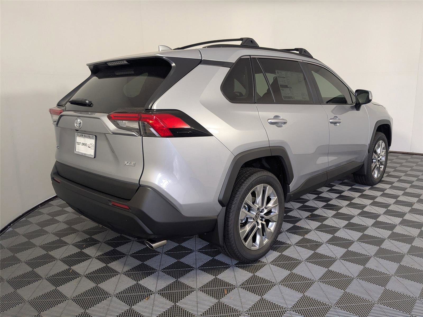 New 2025 Toyota RAV4 XLE Premium image 6