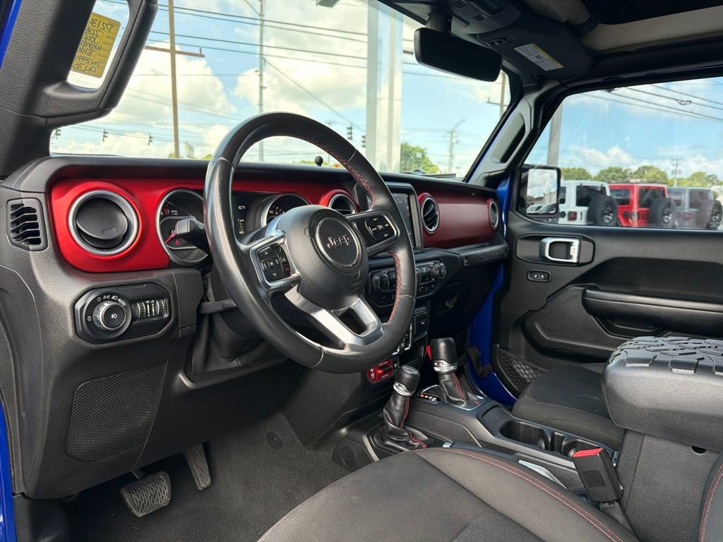 Used 2018 Jeep Wrangler Unlimited Rubicon AWD/4WD image 30