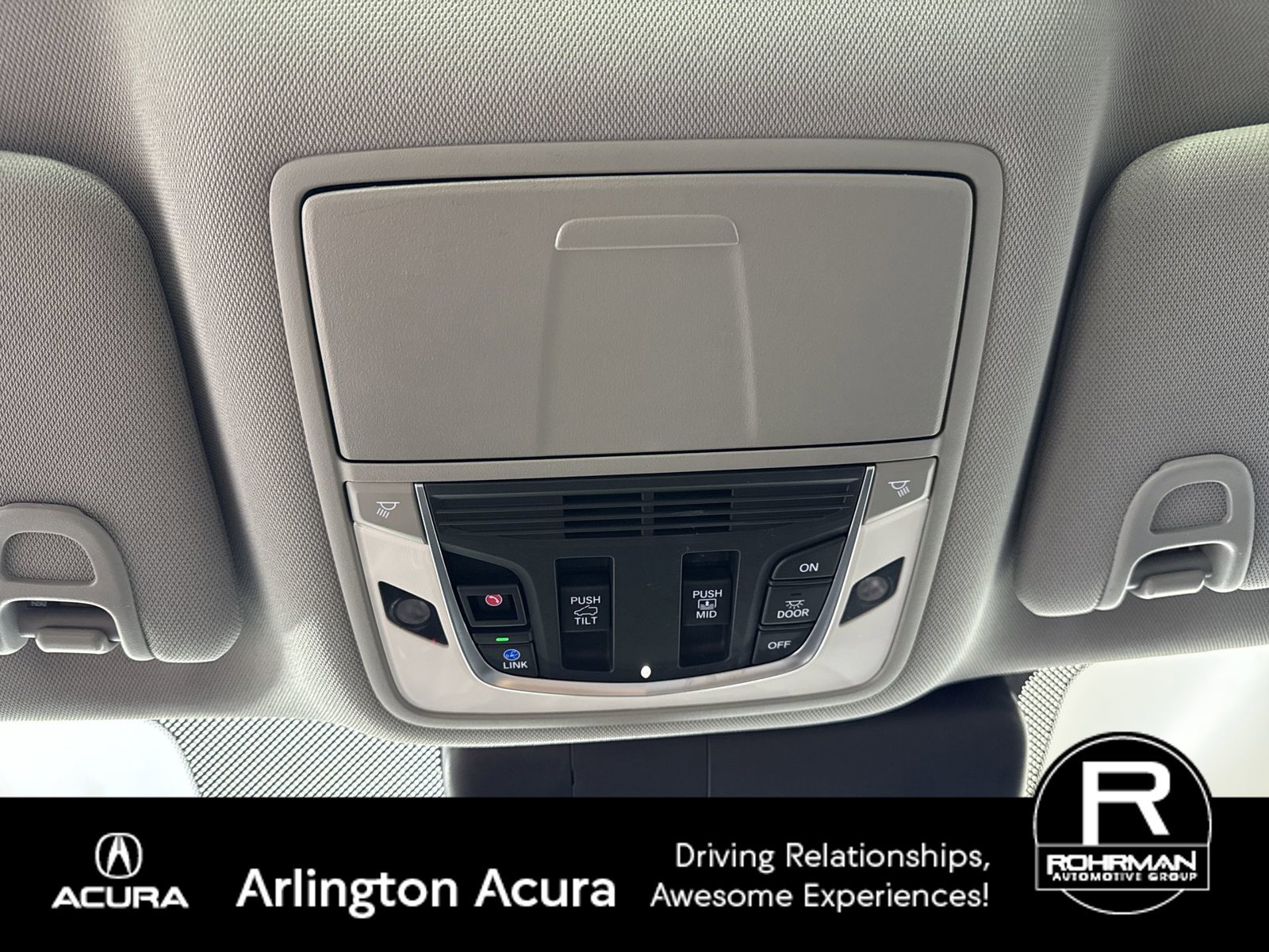 Certified 2024 Acura RDX w/ Technology Package AWD/4WD image 11
