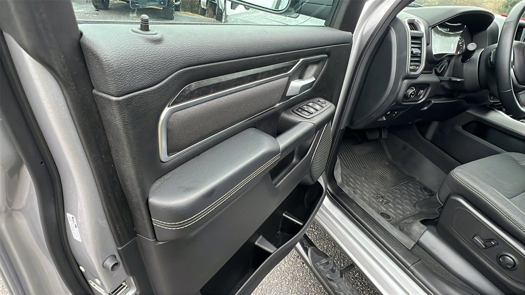 Used 2024 RAM 1500 Big Horn image 11