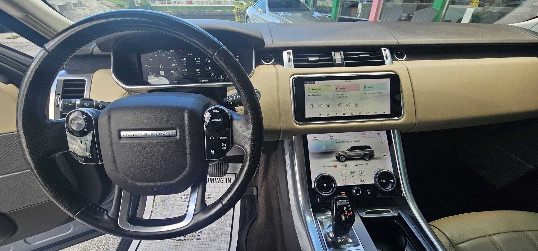 Used 2018 Land Rover Range Rover Sport SE AWD/4WD image 18