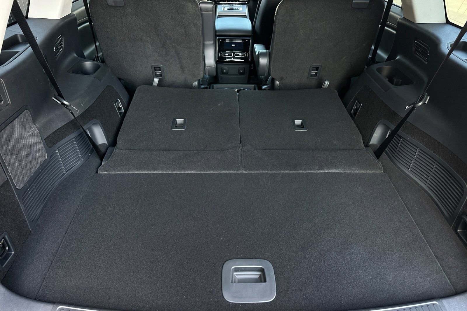 New 2025 Lincoln Aviator 2WD w/ Equipment Group 101A image 15