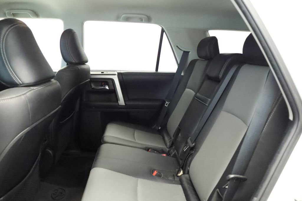 Used 2018 Toyota 4Runner SR5 Premium image 21