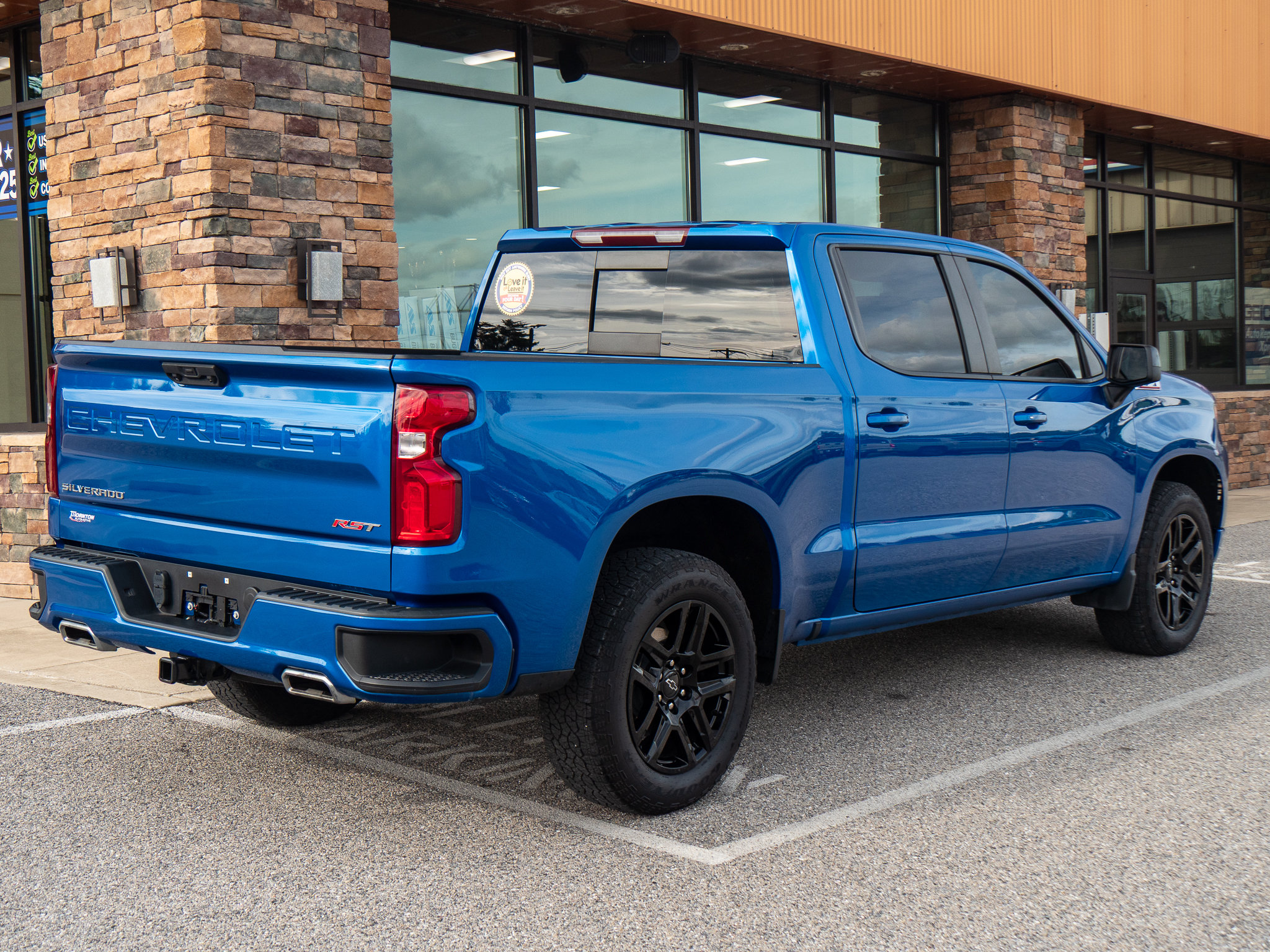Used 2023 Chevrolet Silverado 1500 RST w/ All Star Edition Plus AWD/4WD image 3