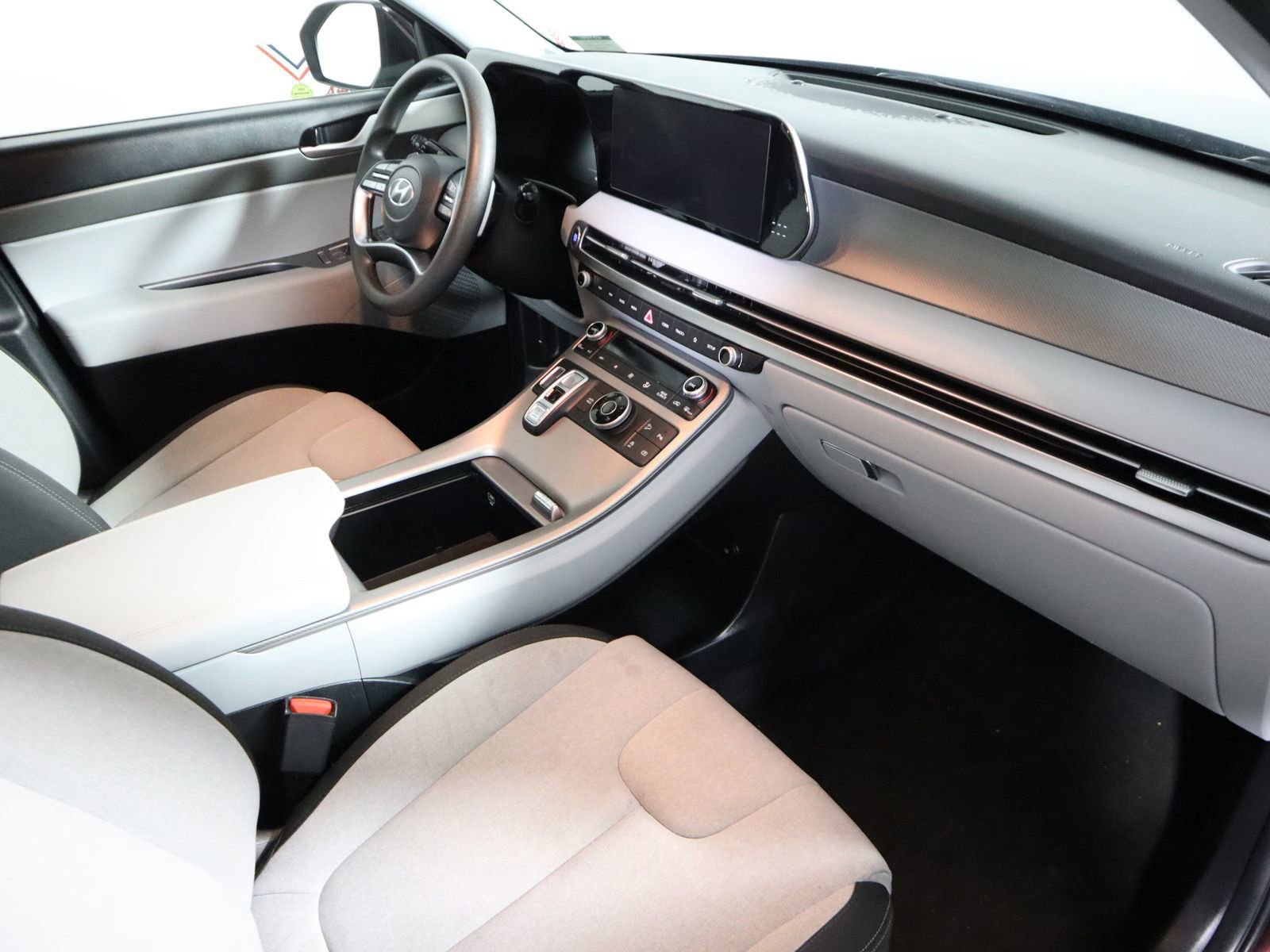 Used 2024 Hyundai Palisade SE image 60