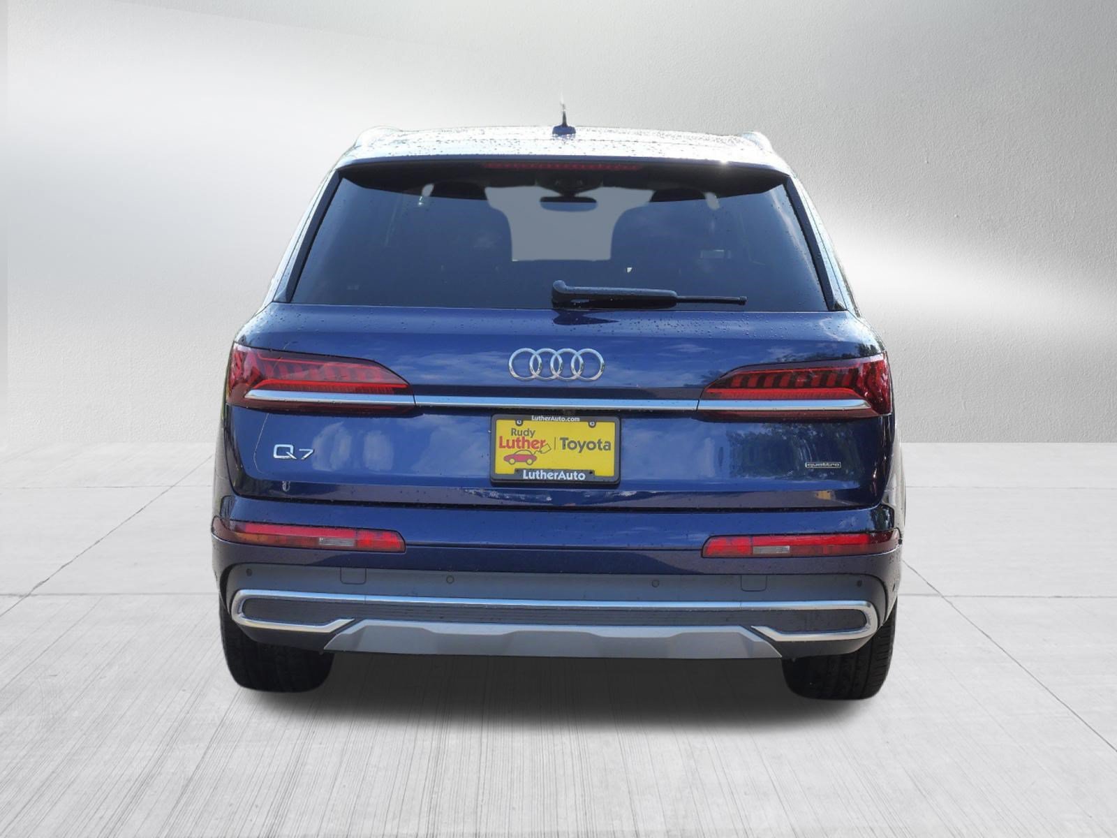 Used 2022 Audi Q7 3.0T Premium AWD/4WD image 6