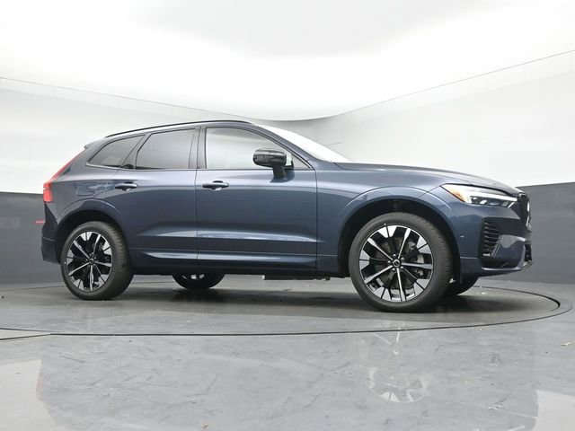 New 2026 Volvo XC60 T8 Plus w/ Protection Package Premier image 36
