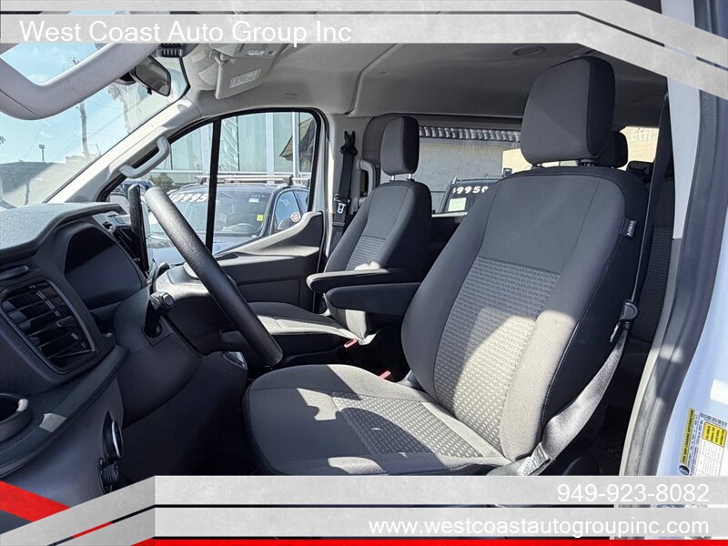 Used 2025 Ford Transit 350 XLT image 5