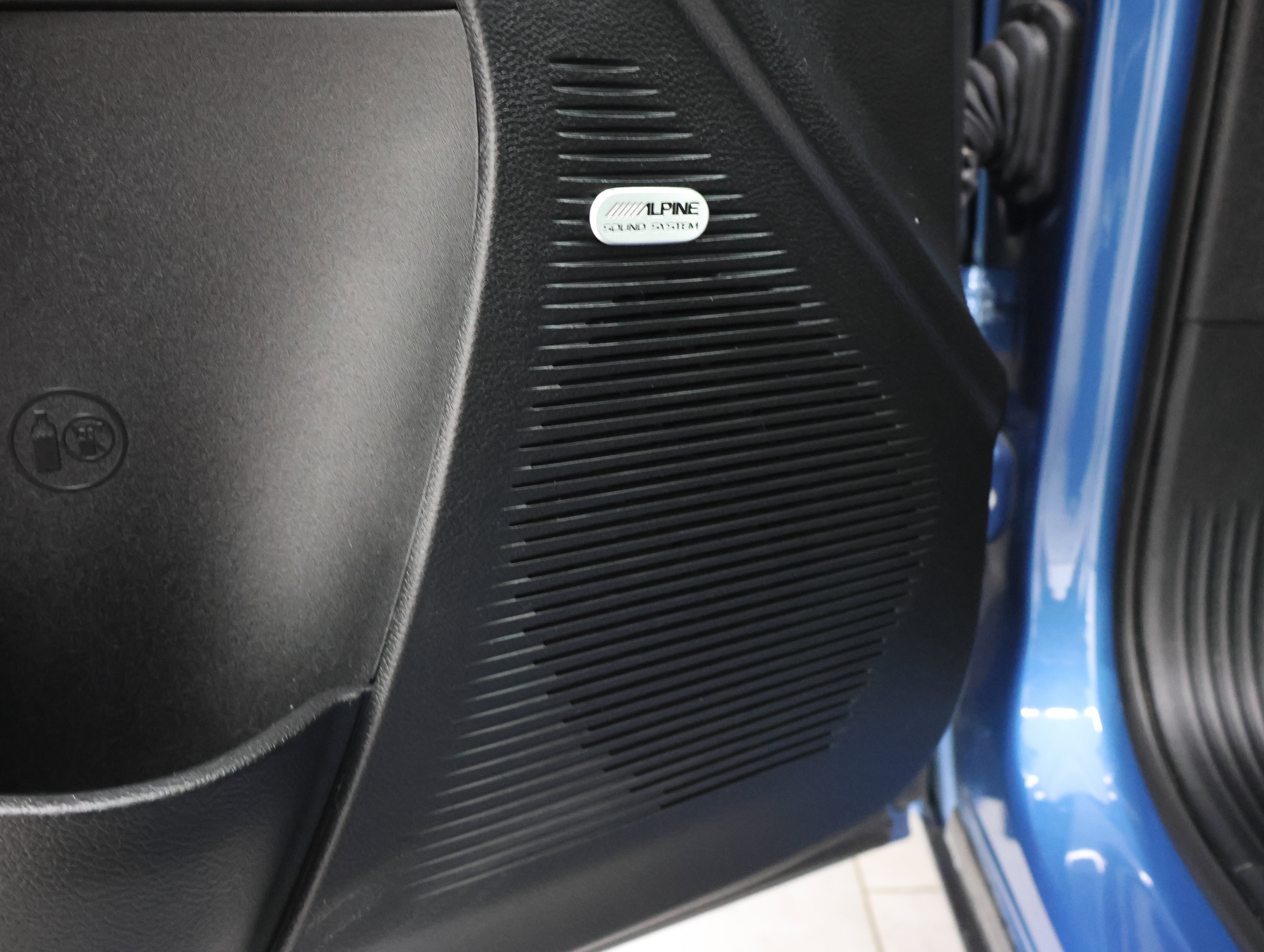 Used 2022 Dodge Challenger R/T w/ T/A Package RWD image 39