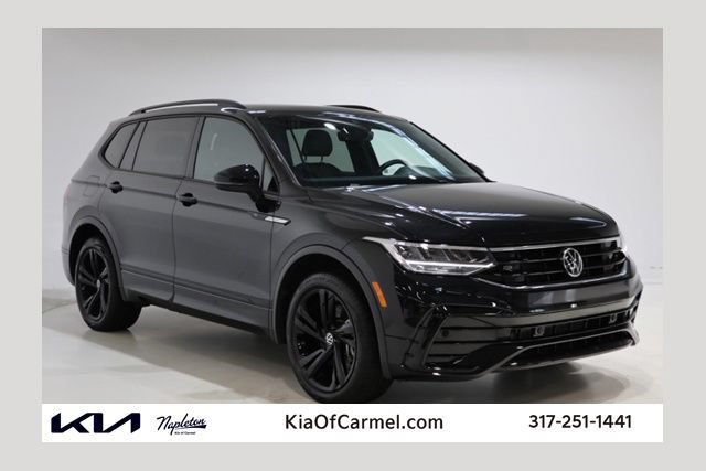 Used 2023 Volkswagen Tiguan SE R-Line FWD image 1