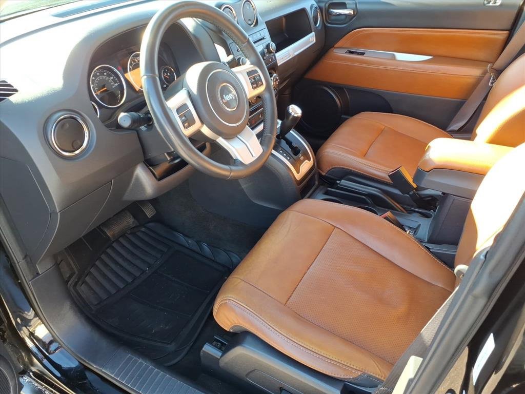 Used 2016 Jeep Compass High Altitude image 12