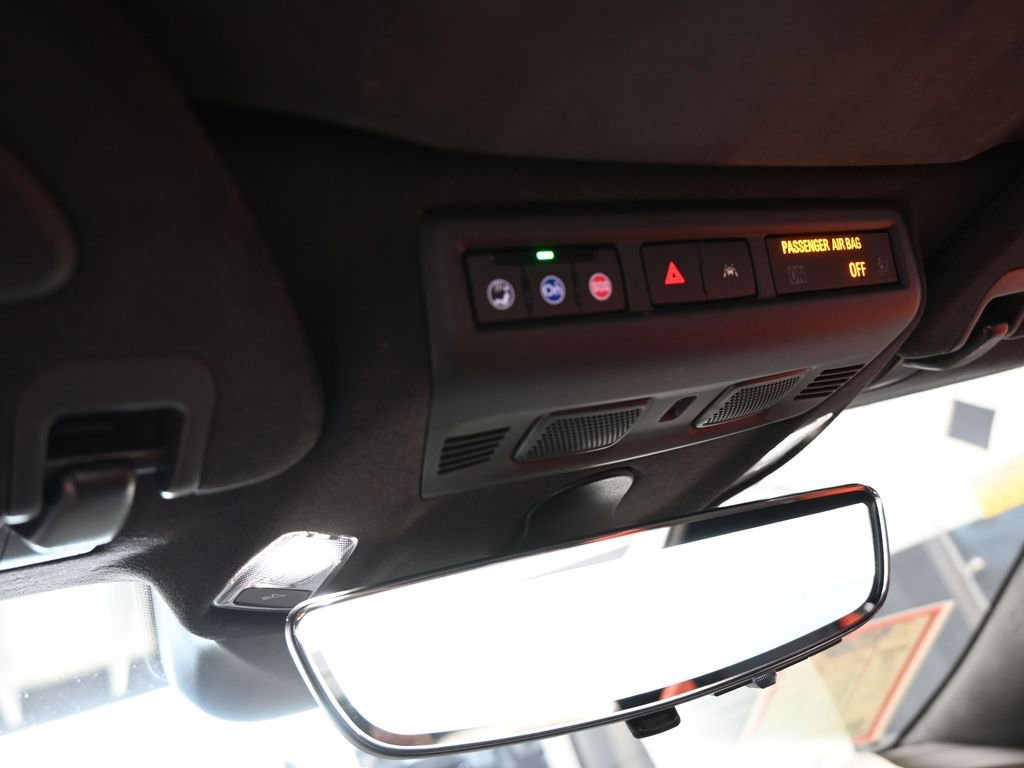 Used 2025 Chevrolet Corvette Z06 image 32