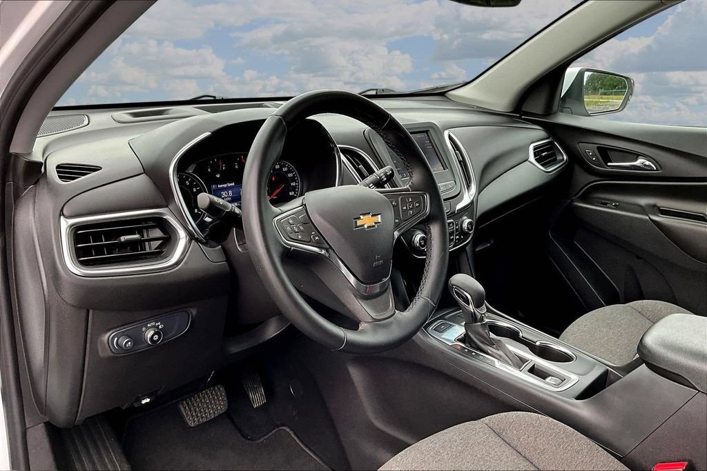 Used 2024 Chevrolet Equinox LT AWD/4WD image 19