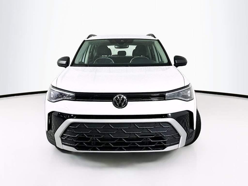 Used 2025 Volkswagen Taos S FWD image 5