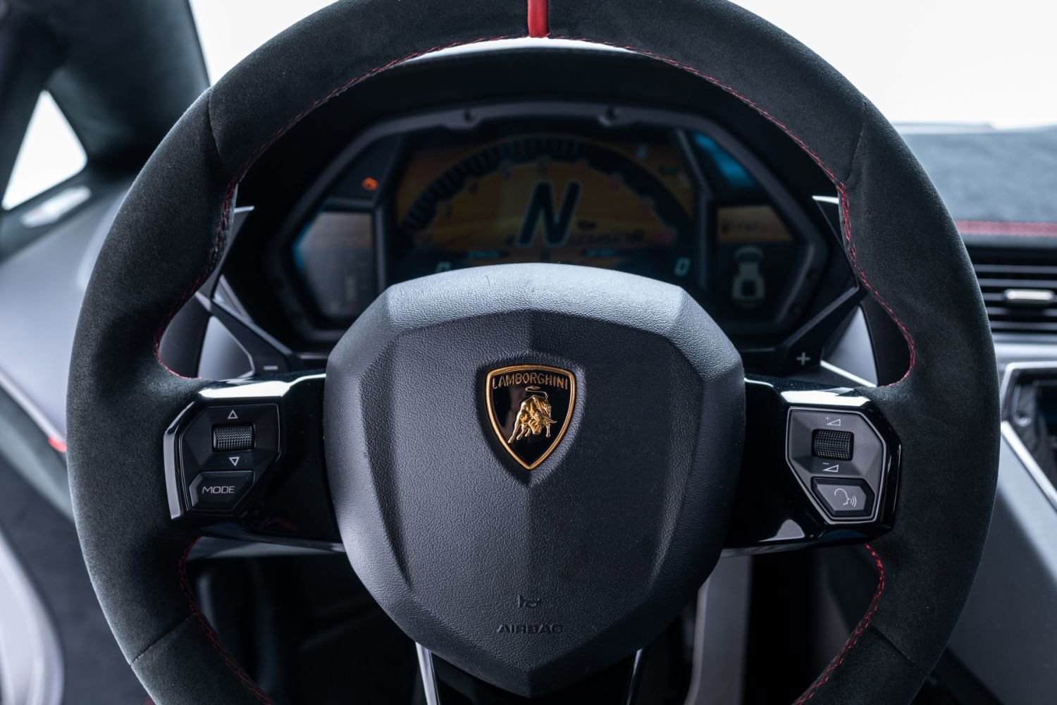 Used 2016 Lamborghini Aventador LP 750-4 Superveloce image 81