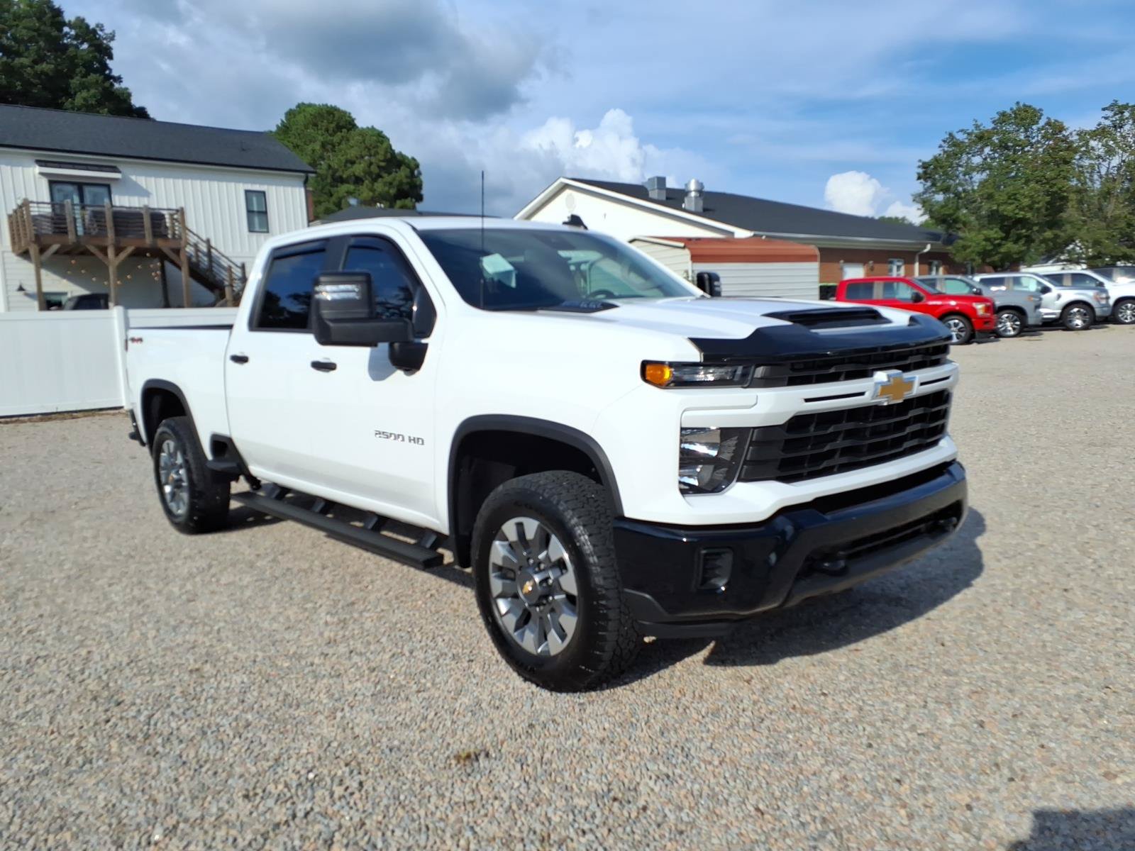 Used 2024 Chevrolet Silverado 2500 Custom w/ Custom Value Package AWD/4WD image 1