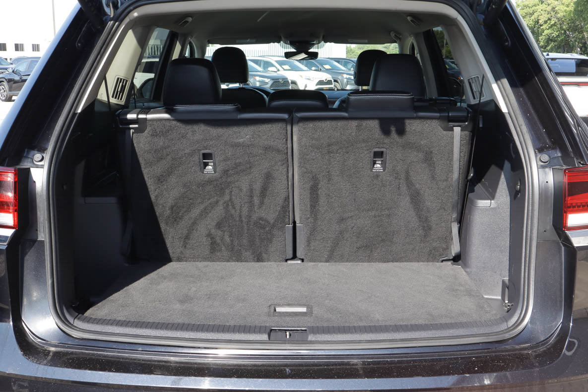 Used 2025 Volkswagen Atlas SE FWD image 10