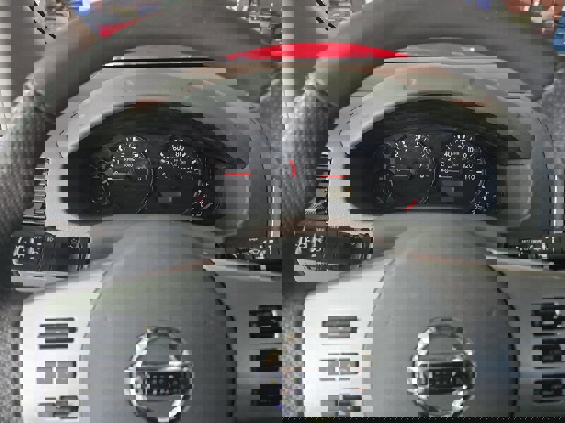 Used 2020 Nissan Frontier SV w/ Midnight Edition Floor Mats image 24