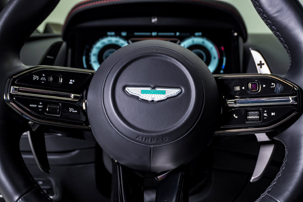 Used 2024 Aston Martin DB12 Coupe RWD image 26