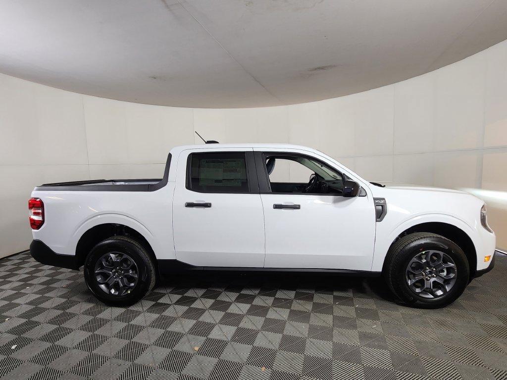 New 2026 Ford Maverick XLT w/ XLT Luxury Package AWD/4WD image 8