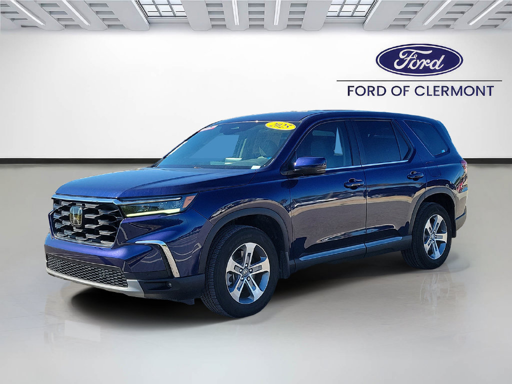 Used 2025 Honda Pilot EX-L image 2