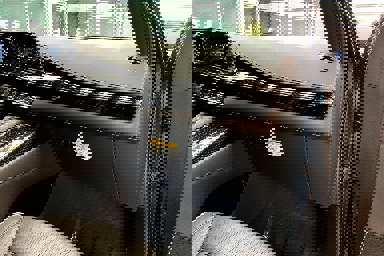 Used 2023 Cadillac Escalade Sport w/ Touring Package image 18