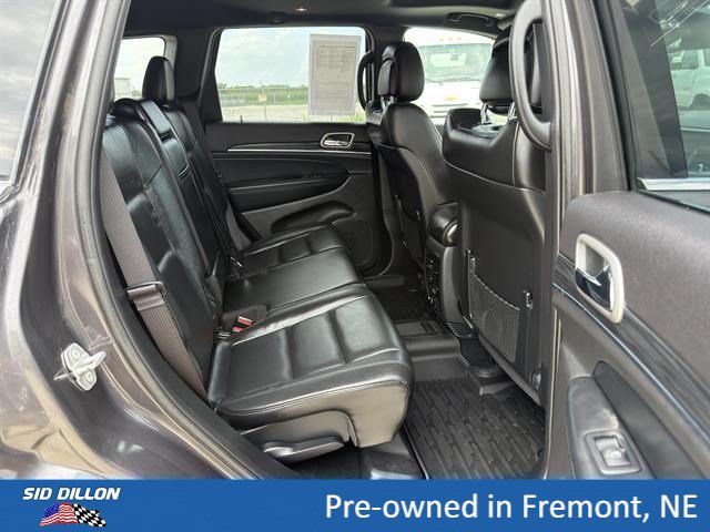 Used 2020 Jeep Grand Cherokee Limited AWD/4WD image 16