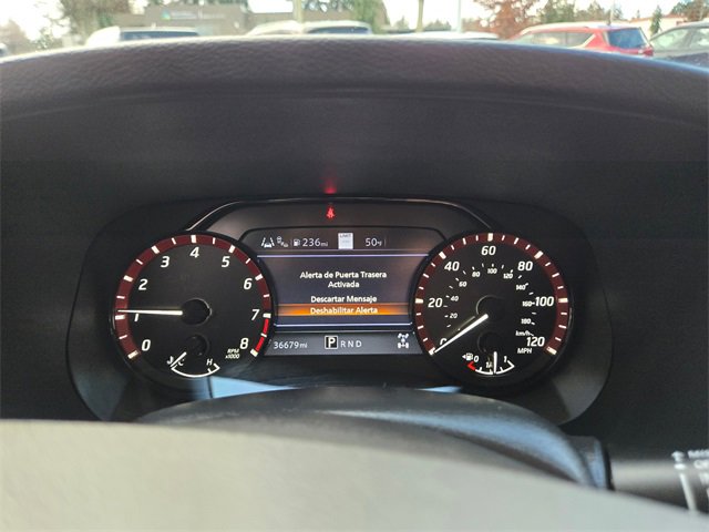 Used 2023 Nissan Frontier PRO-4X w/ Pro-4X Premium Package image 16