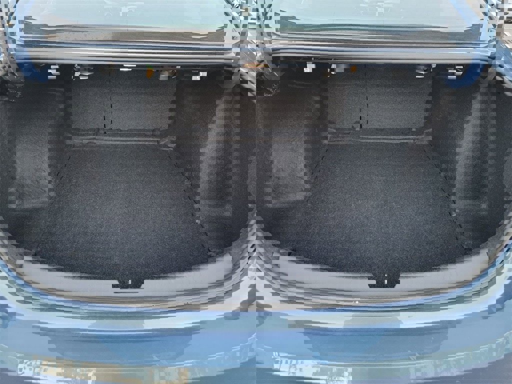 Used 2024 Chevrolet Malibu LT image 12