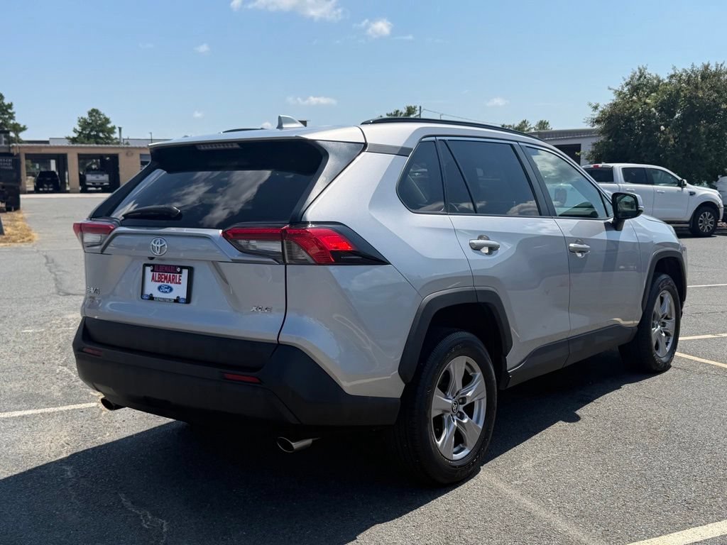 Used 2023 Toyota RAV4 XLE FWD image 3