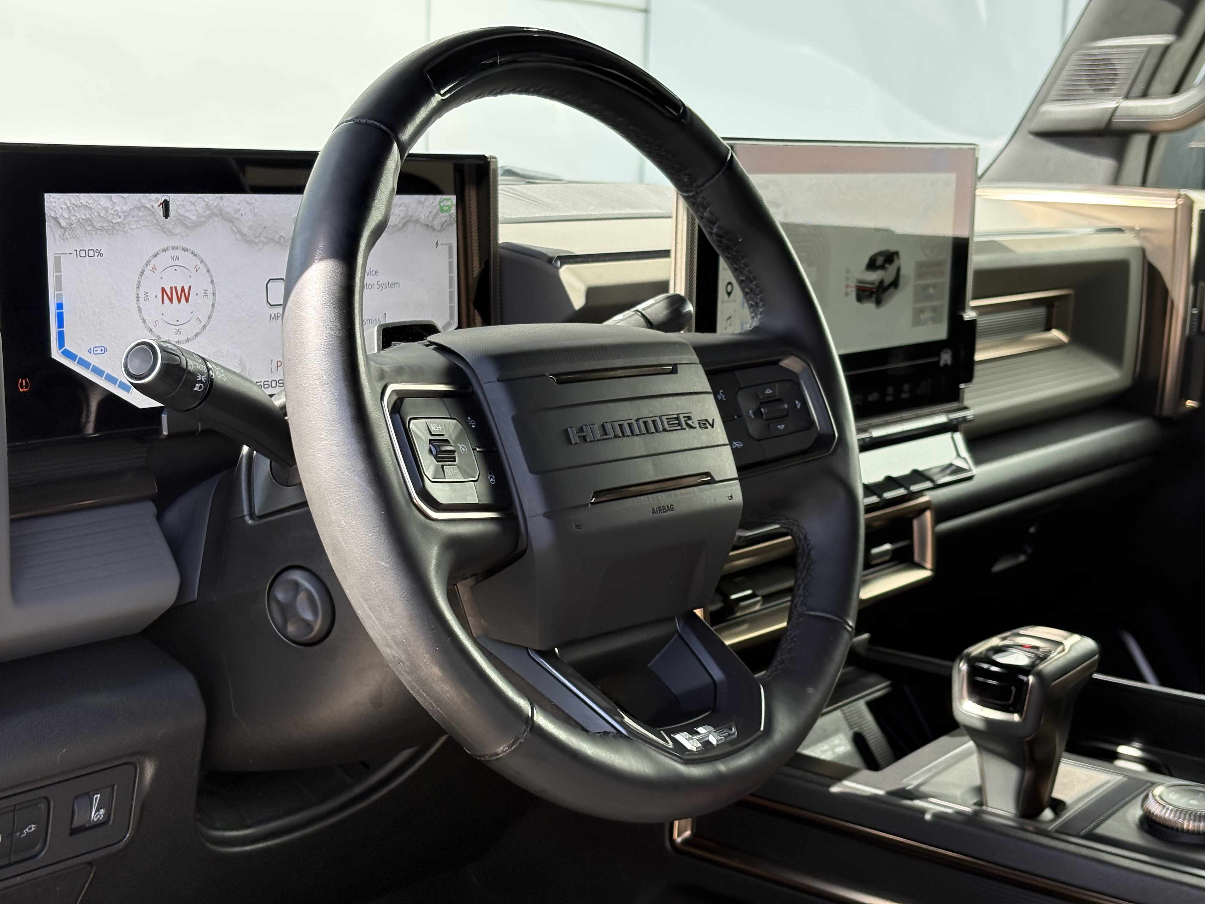 Used 2025 GMC Hummer EV 2X AWD/4WD image 15