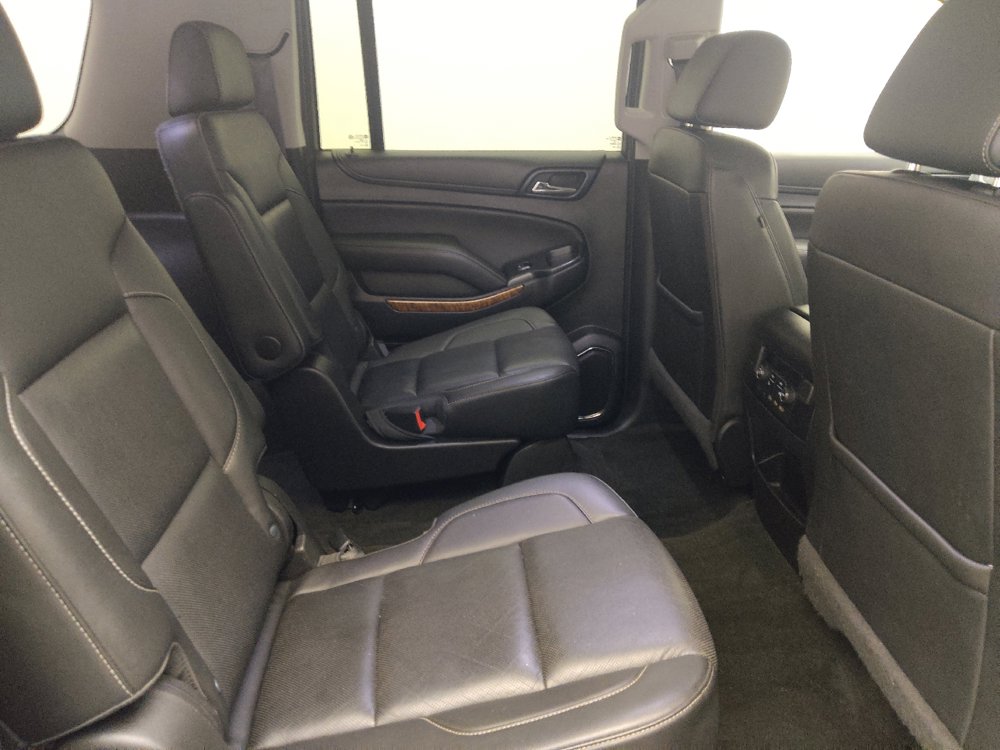 Used 2017 Chevrolet Suburban Premier AWD/4WD image 19