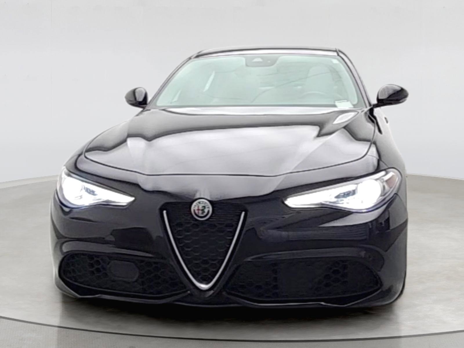 Used 2020 Alfa Romeo Giulia Base w/ Quick Order Package 22J Sport image 2