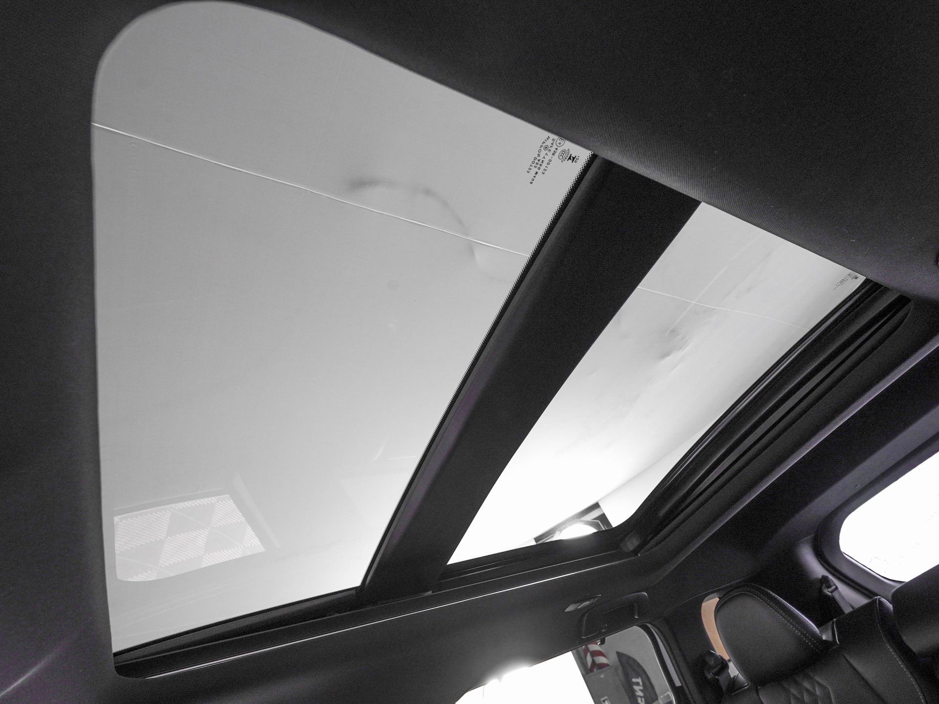 New 2025 Mitsubishi Outlander SEL Black Edition image 11