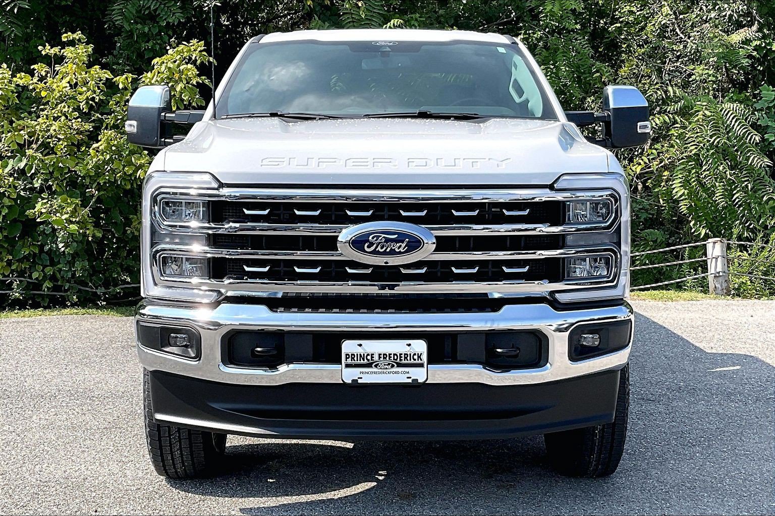 Certified 2025 Ford F250 Lariat w/ Chrome Package AWD/4WD image 2