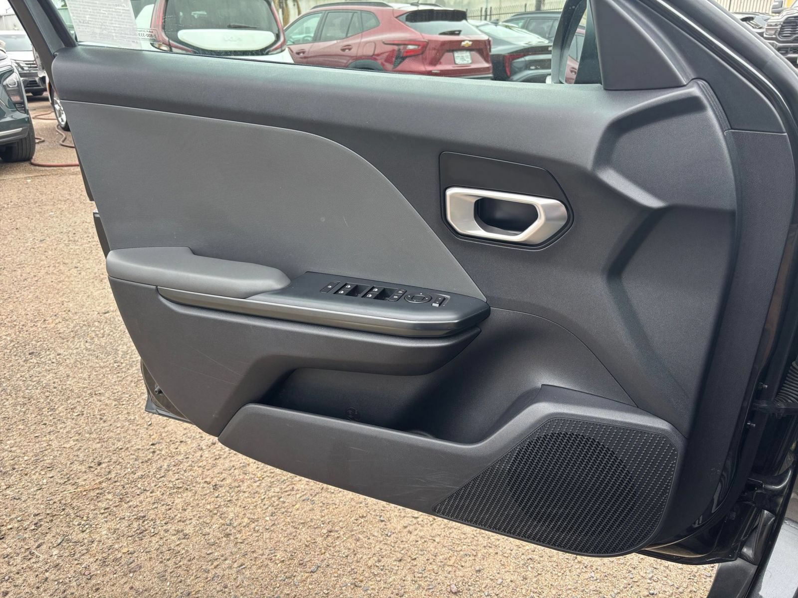 Used 2025 Kia K4 FWD image 18