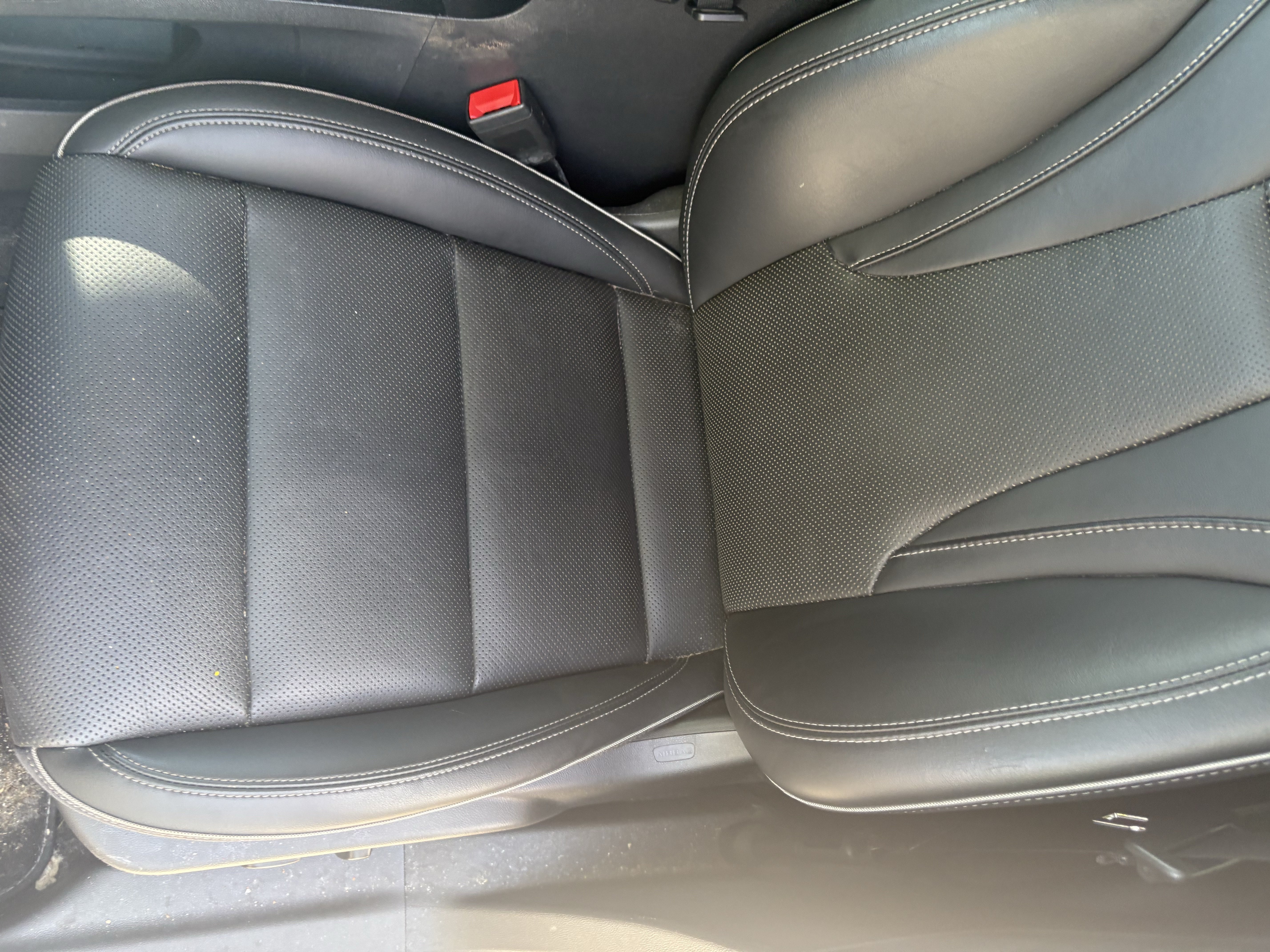 Used 2023 Buick Envision Essence FWD image 10