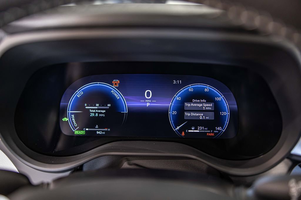 Used 2025 Toyota Sienna XSE image 26