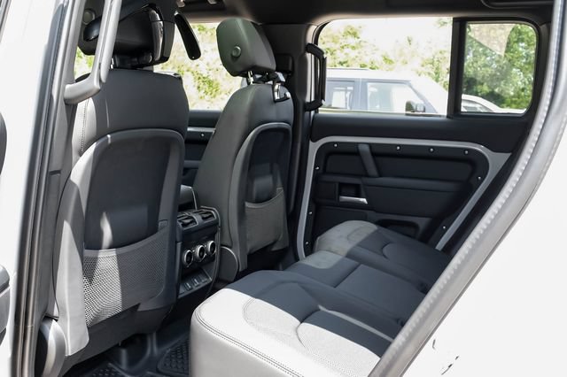 New 2026 Land Rover Defender 110 X-Dynamic SE AWD/4WD image 48