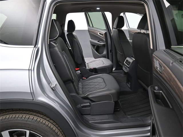 New 2026 Volkswagen Atlas SEL Premium R-Line image 13