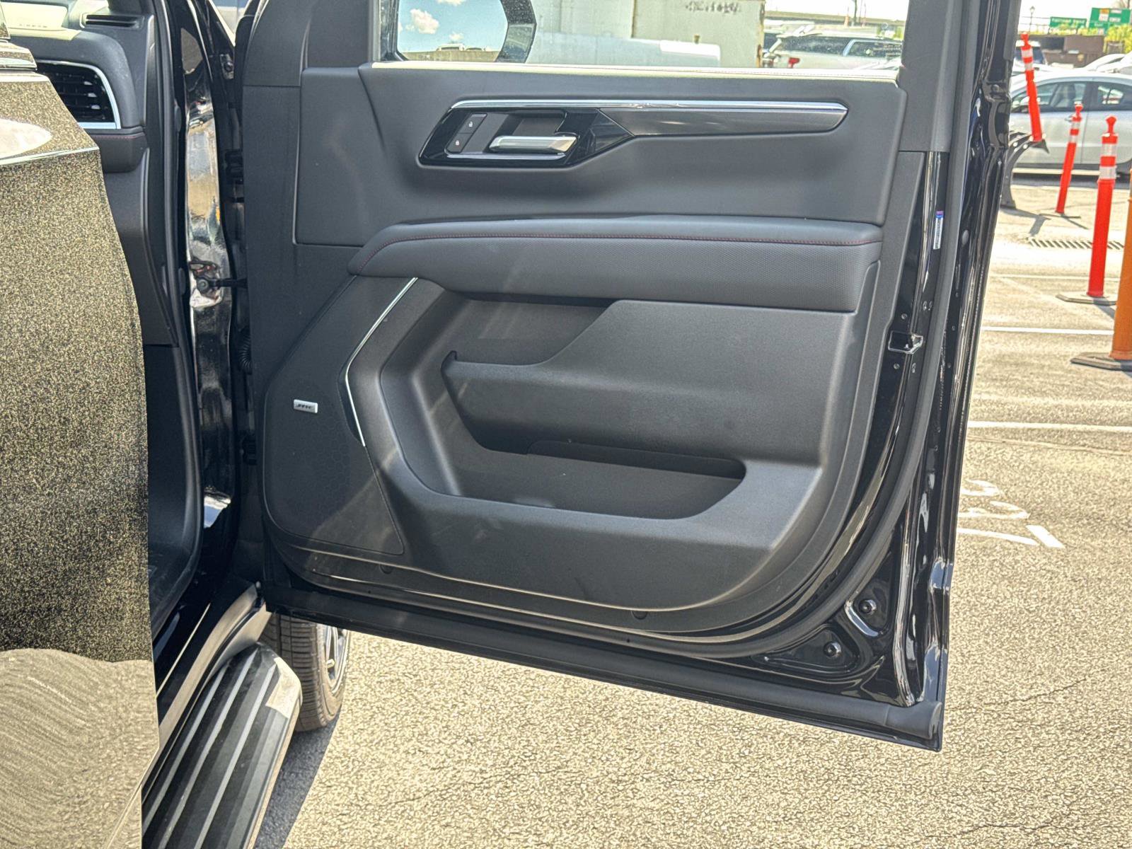 Certified 2025 Chevrolet Tahoe RST w/ RST Capability Package image 13