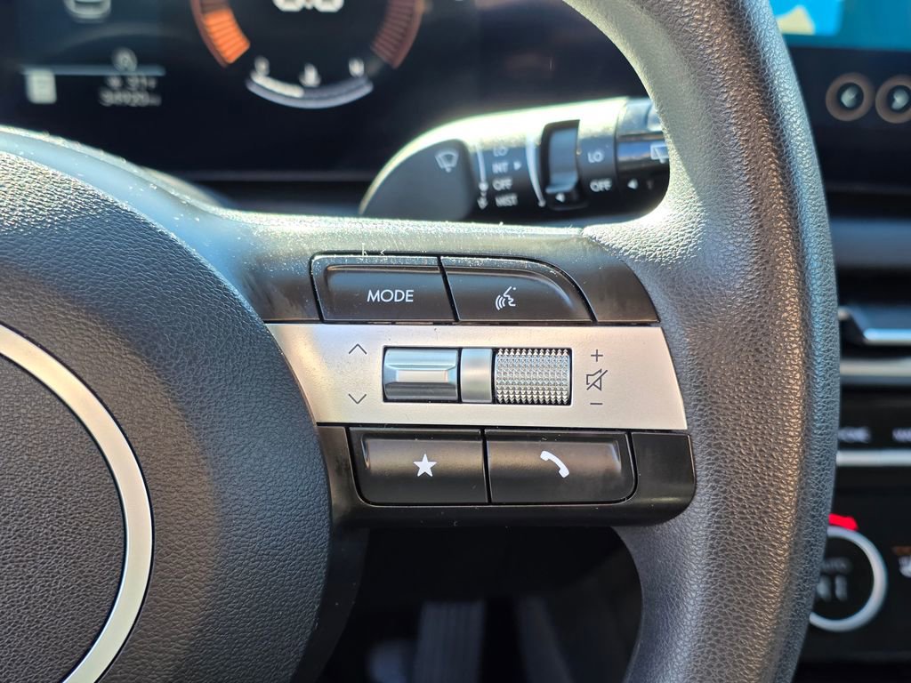 Used 2025 Hyundai Tucson SEL image 8