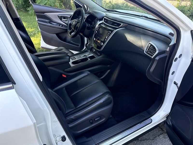 Used 2019 Nissan Murano SL AWD/4WD image 19