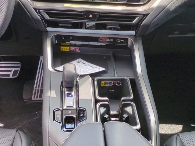 New 2026 Lexus TX 500h AWD image 18
